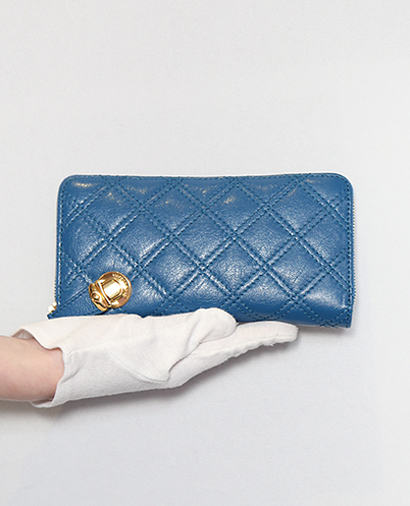 Marc Jacobs Quilted Deluxe Wallet, front view